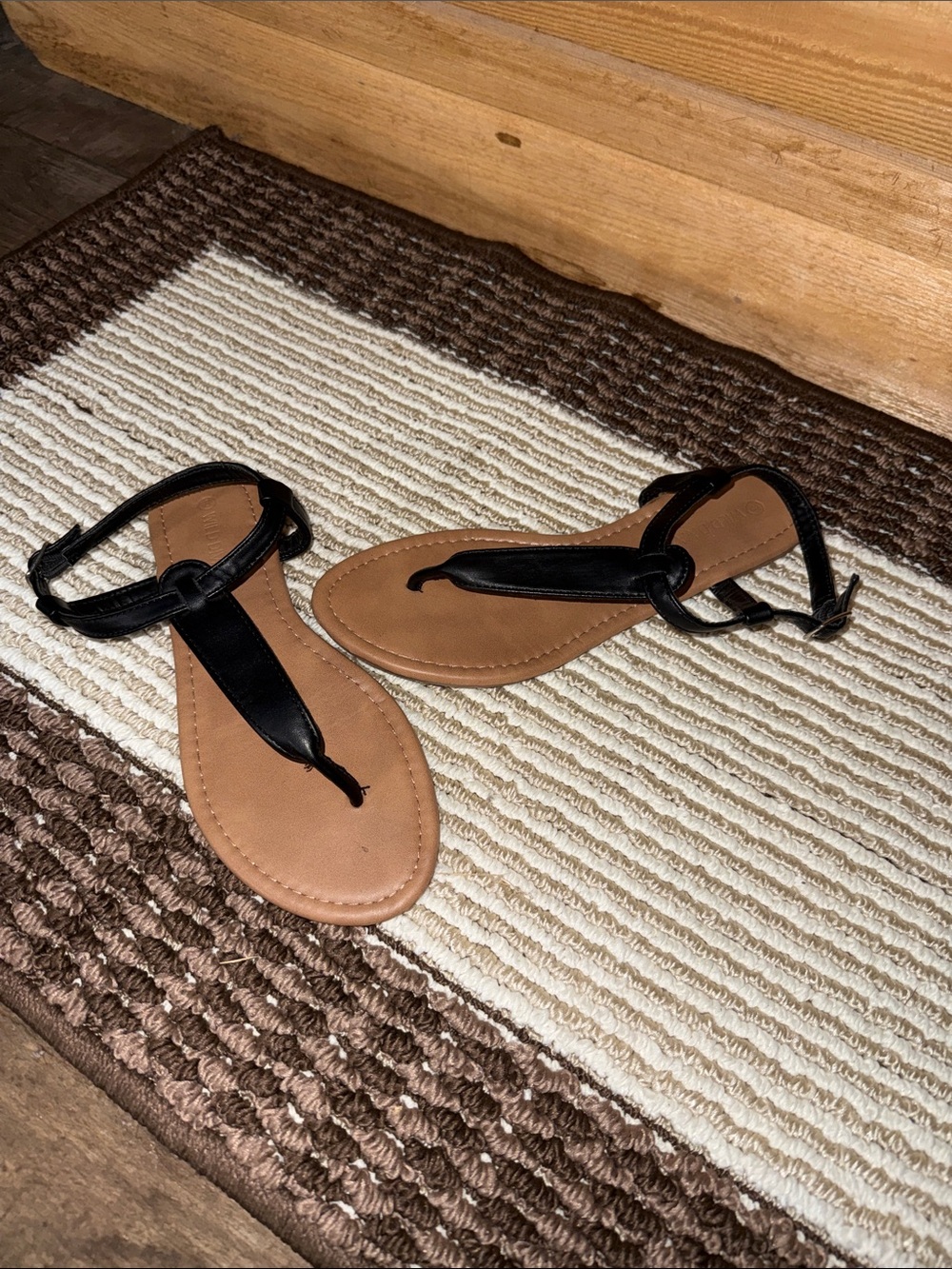Wild Diva Black T-Strap Thong Sandals with Tan Footbed